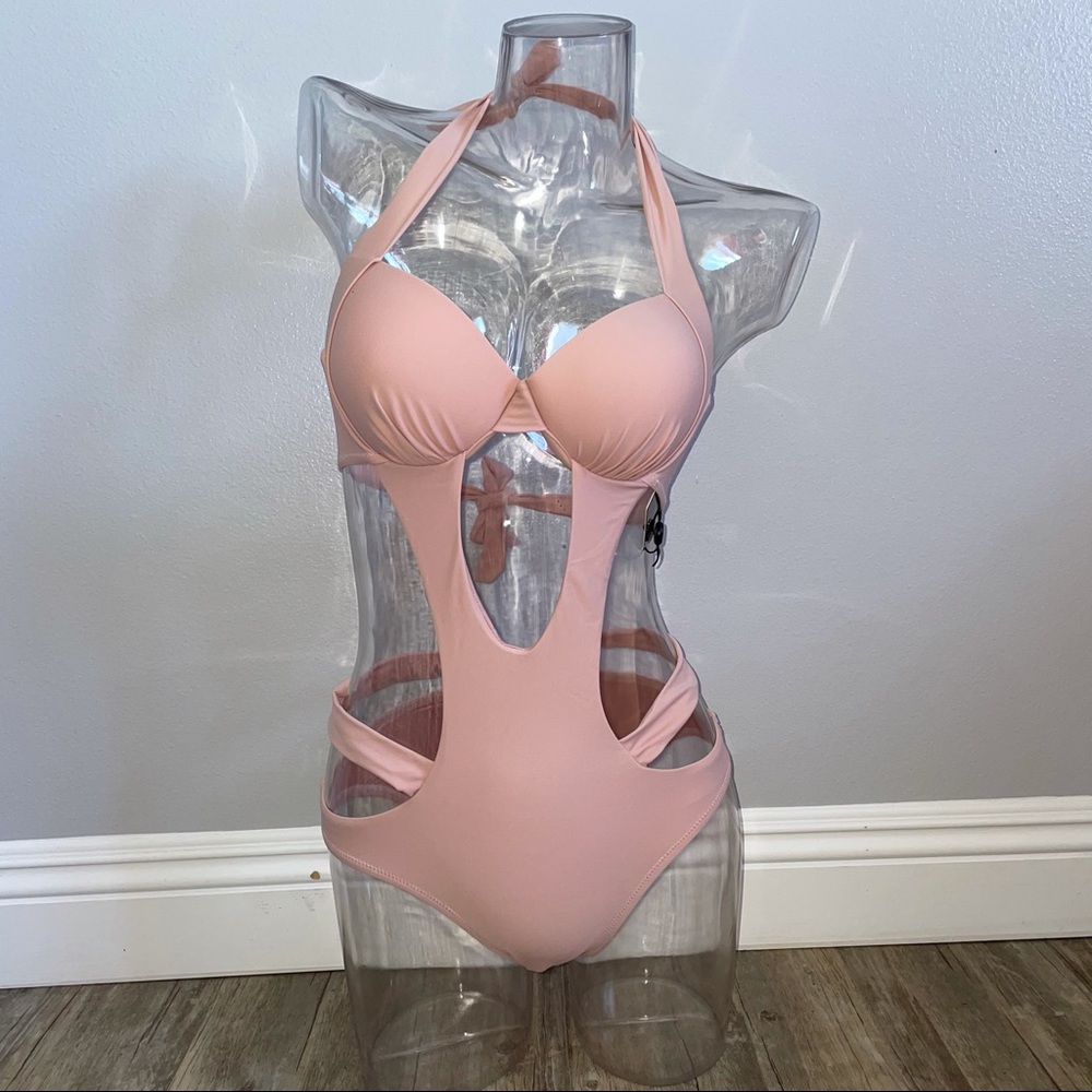 ONE PIECE SWIMSUIT